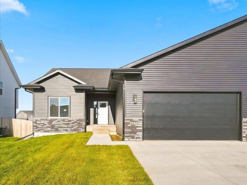 1514 Redwood Drive — photo