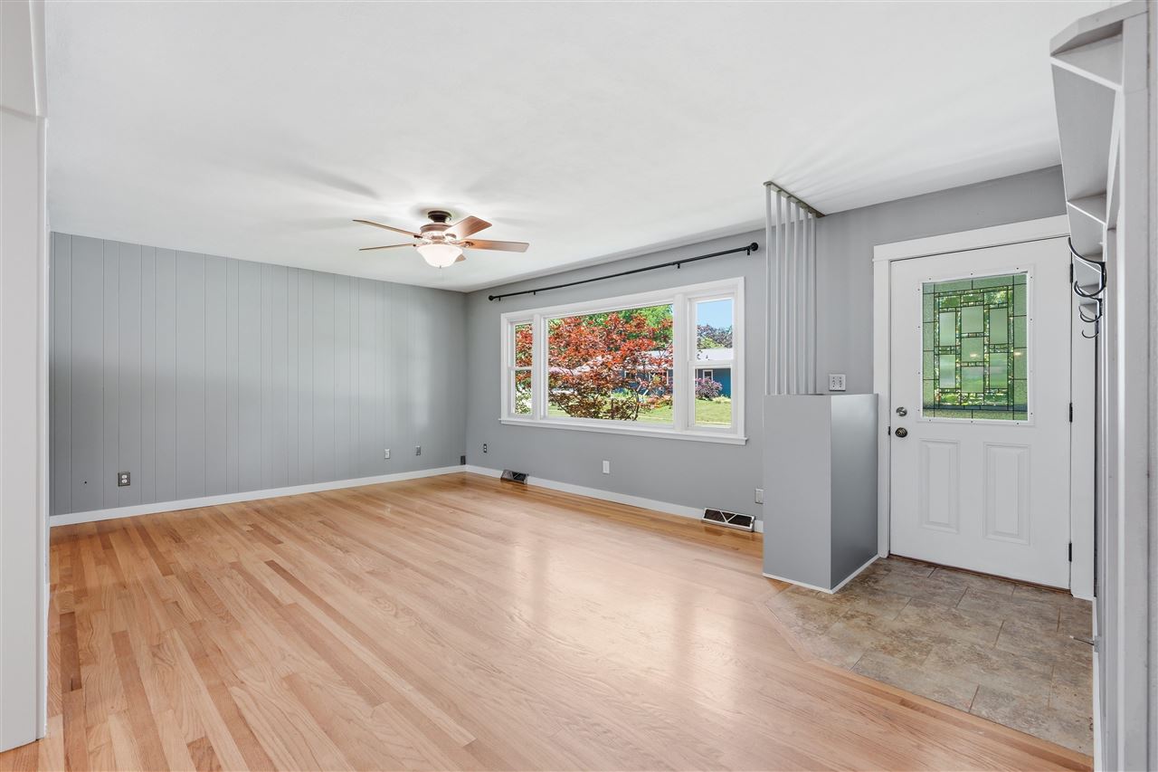 517 Terrace Road, Iowa City, IA 52245 — photo 3