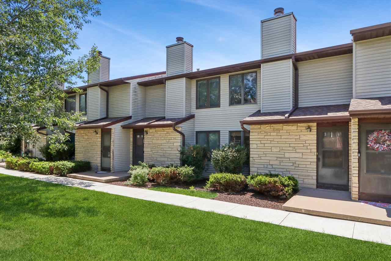 1144 Mormon Trek Boulevard — photo