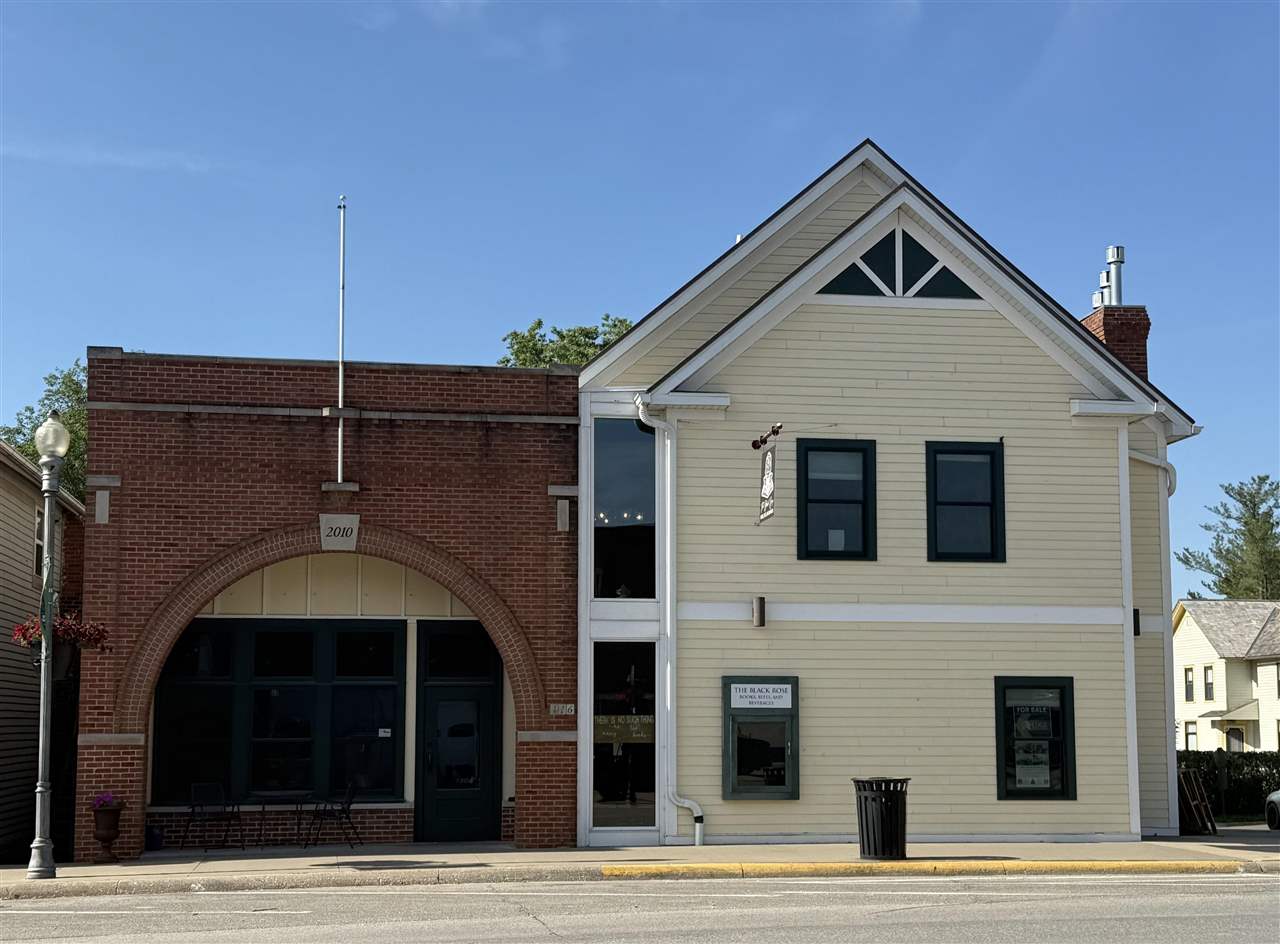116 W Main — photo