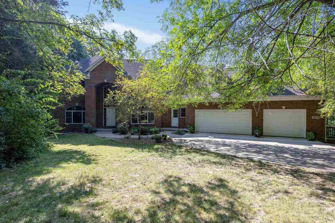 2670 NE Aspen Court — photo