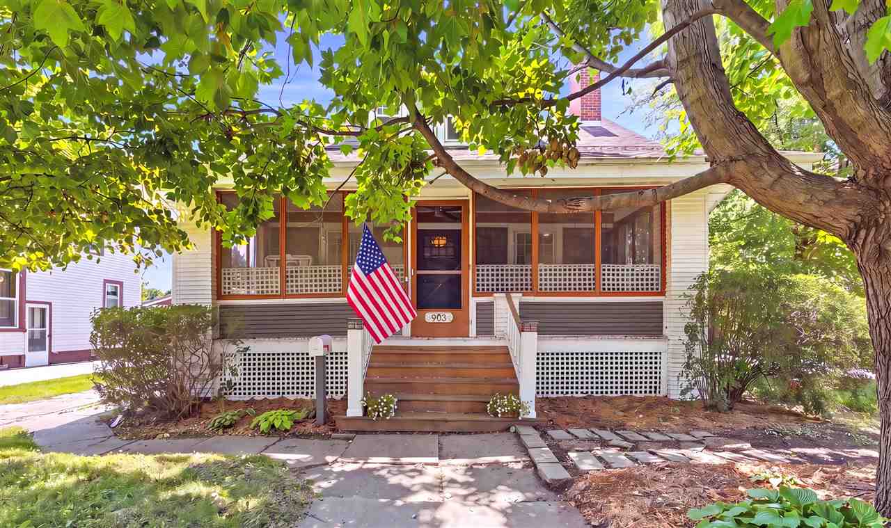 903 E Main St — photo