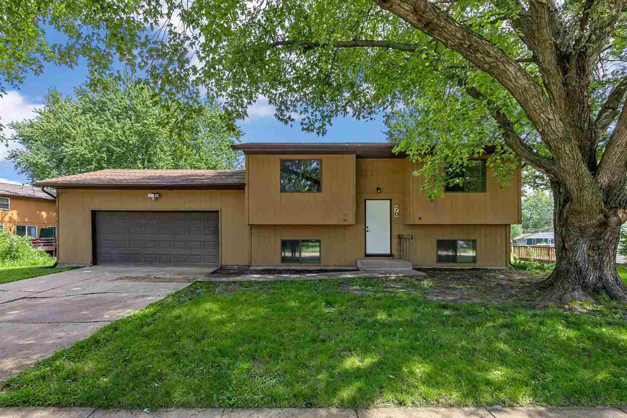 70 Heritage Dr — photo