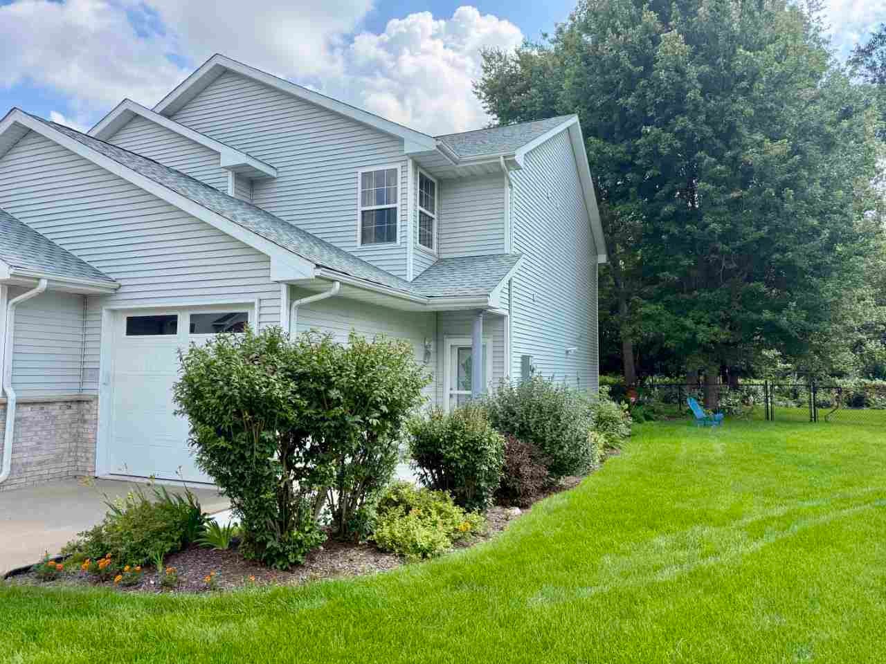 88 Thistle Ct — photo