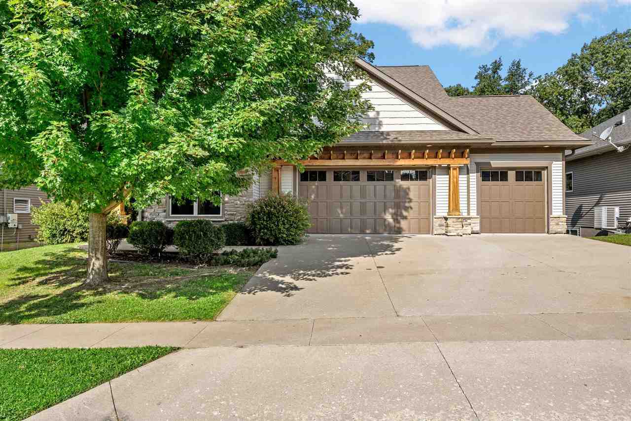 856 Sugar Loaf Circle — photo