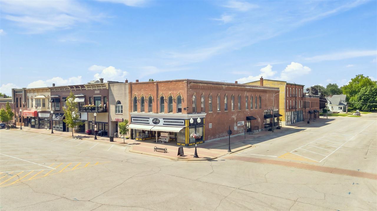 101 S Marion Ave. — photo