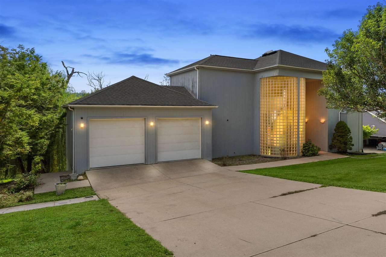 4315 Pioneer Trl SE — photo