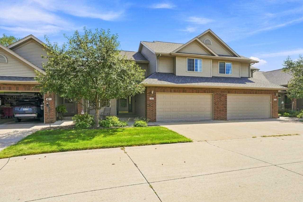195 E Weston Dr — photo
