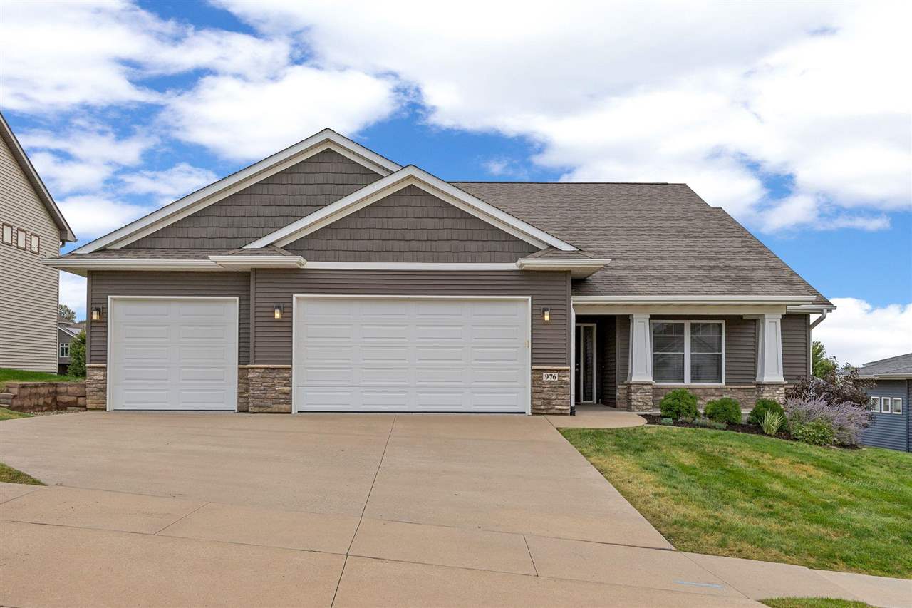 976 Camp Cardinal Road, Iowa City, IA 52246