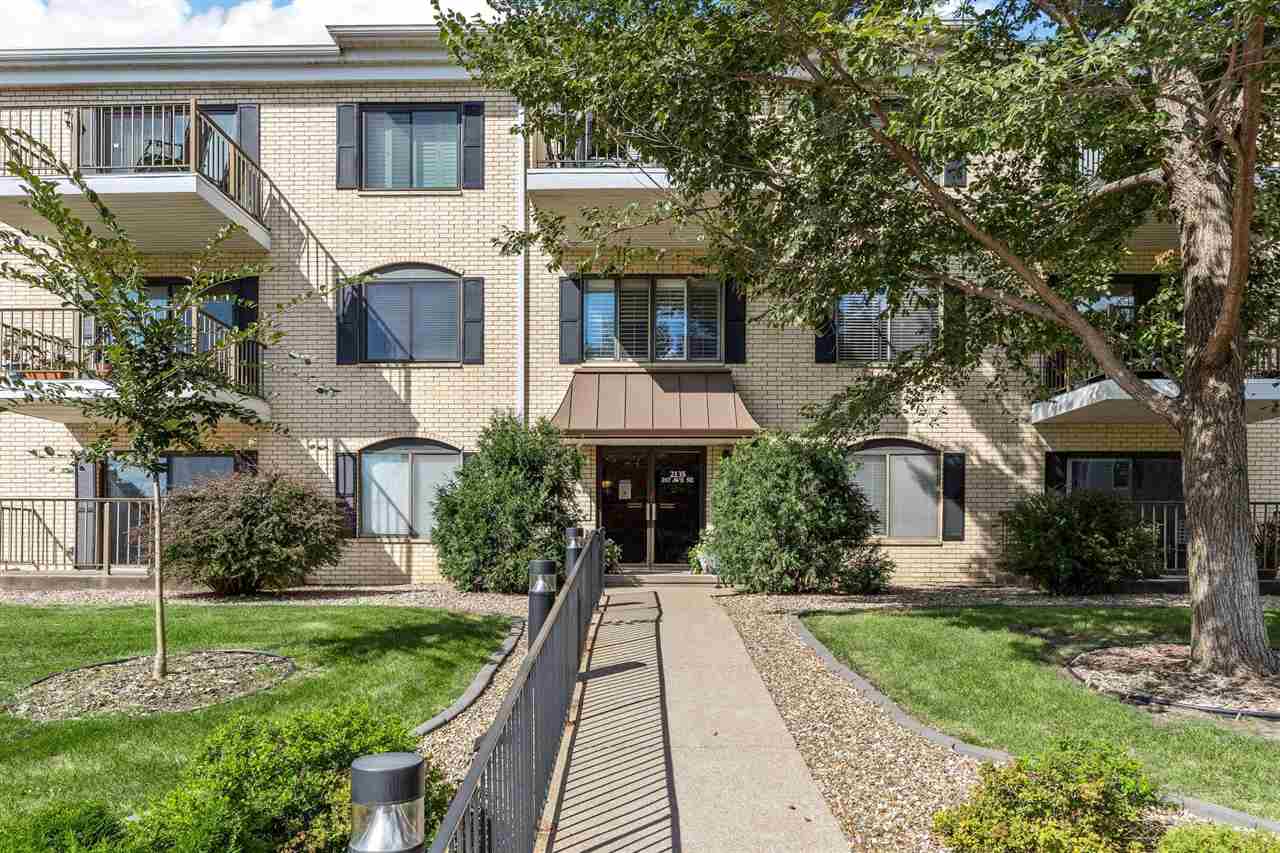 2135 1st Ave SE 329 — photo