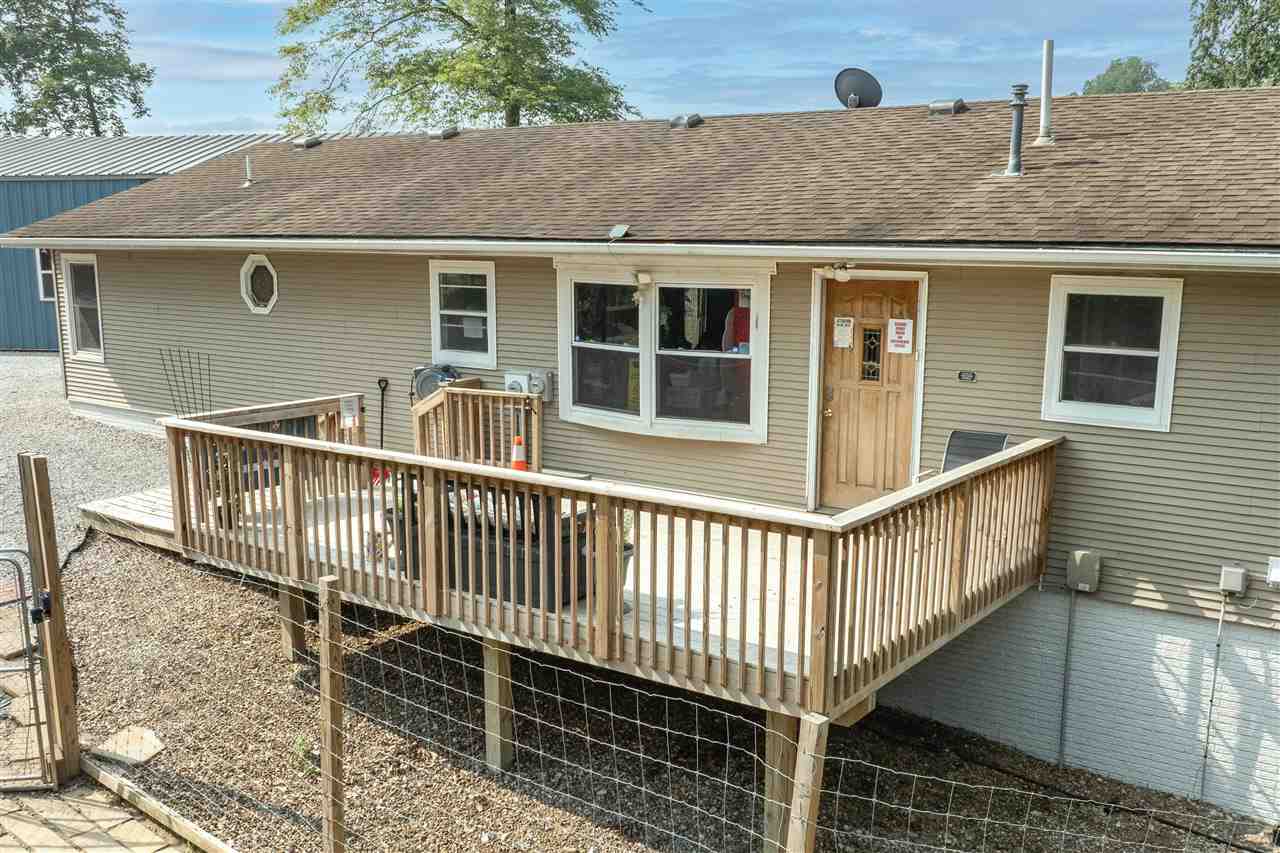 1045 Vine Avenue — photo