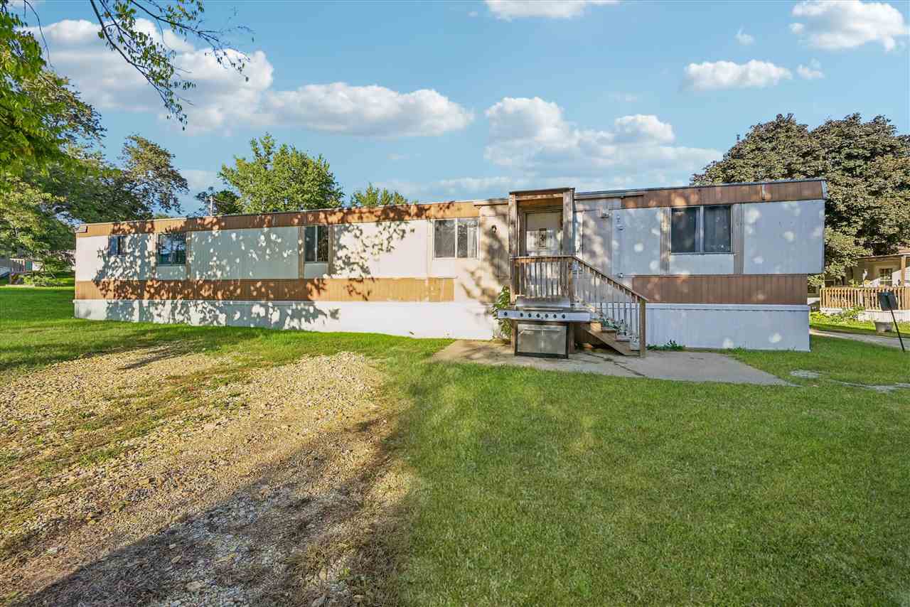 9710 York Street Lot 27 — photo