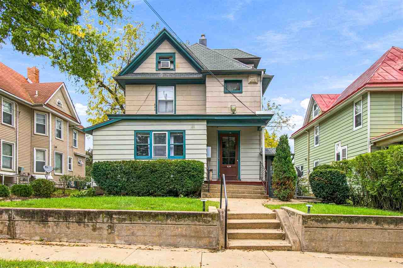 624 N Linn Street — photo
