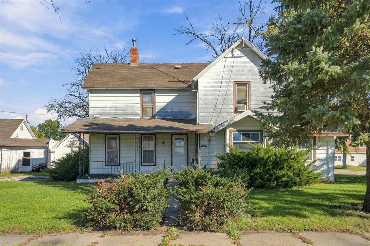 410 E Railroad Avenue — photo