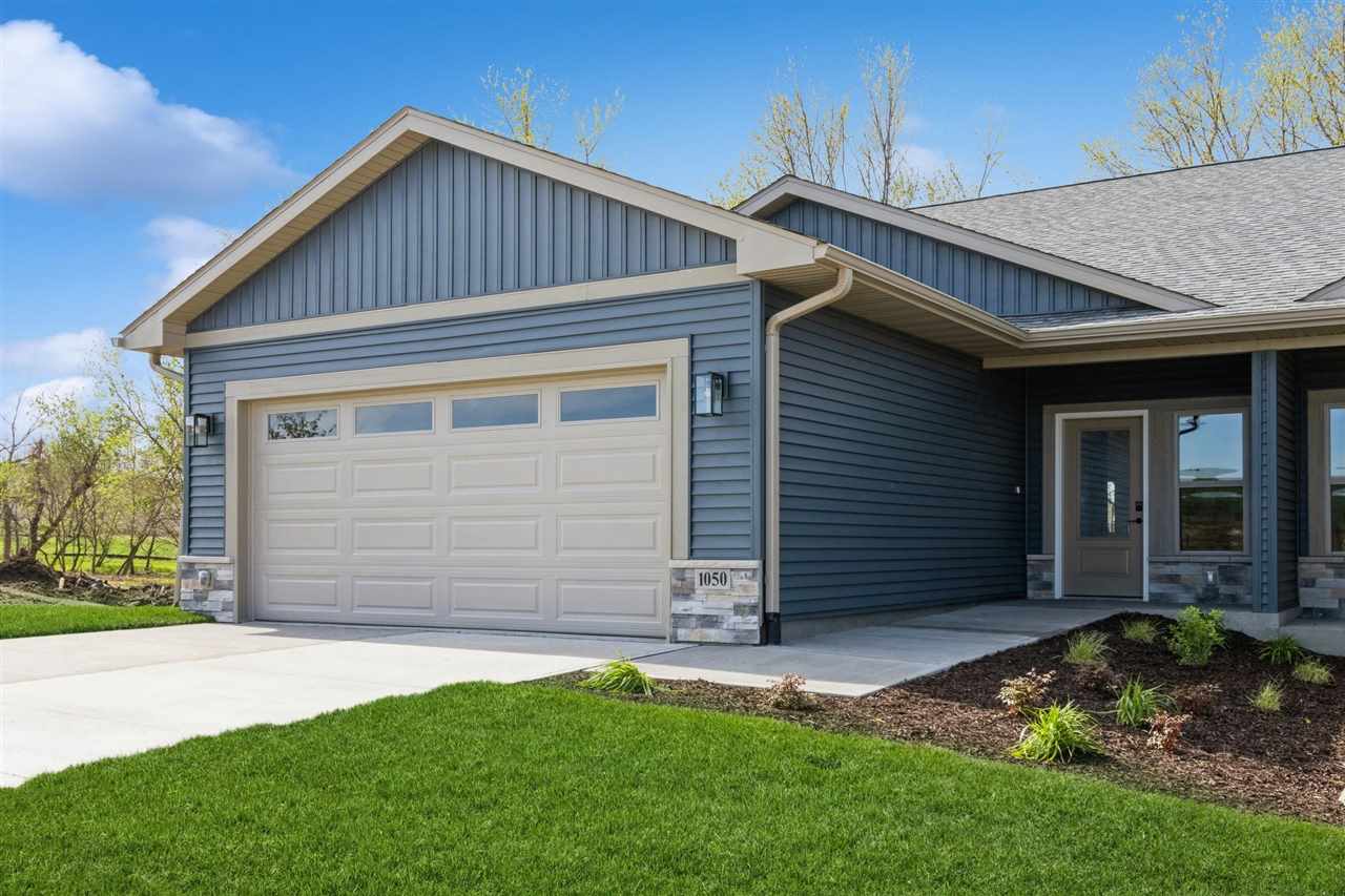 3110 Sunflower Street — photo