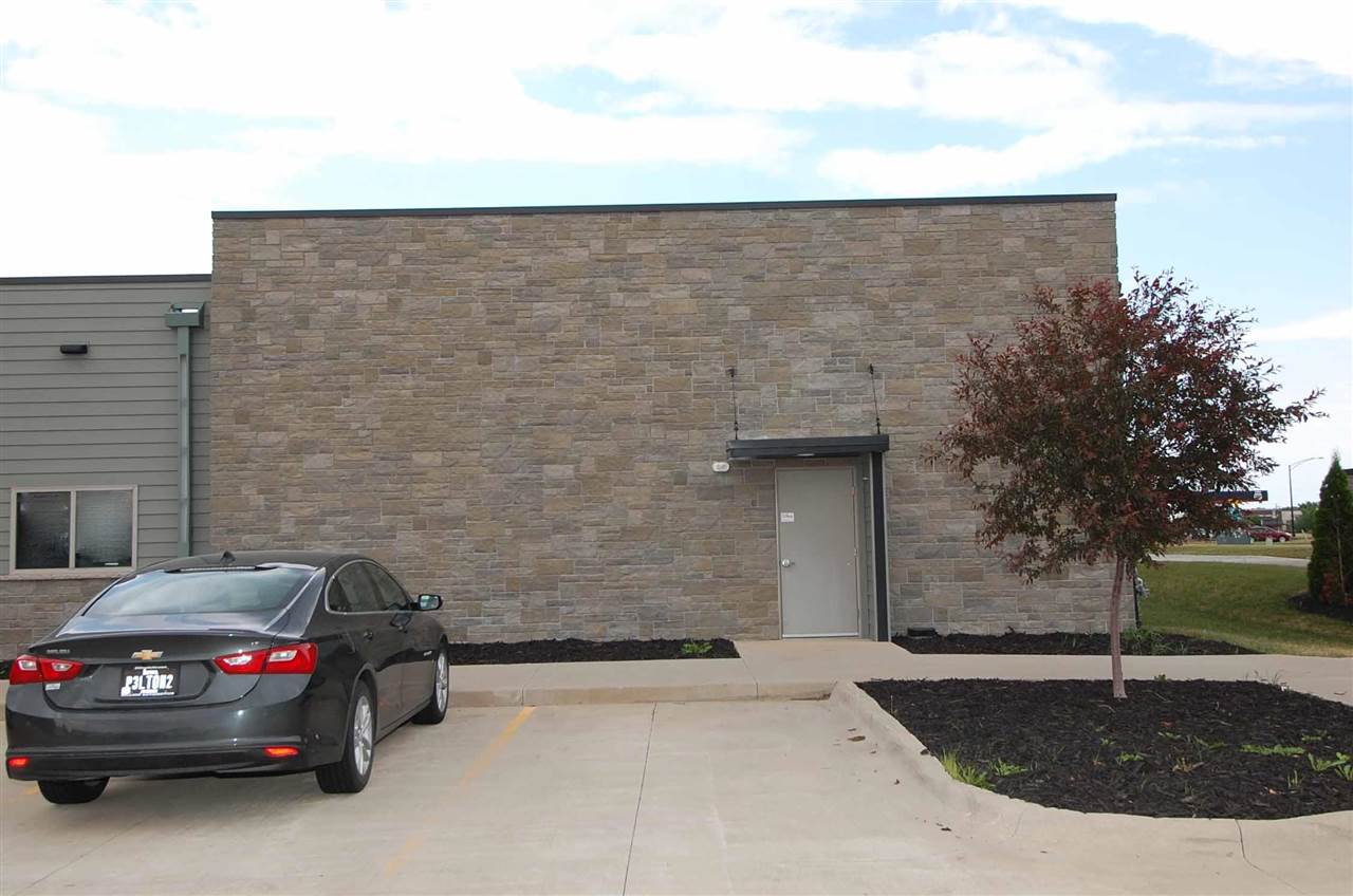 740 Community Drive — photo