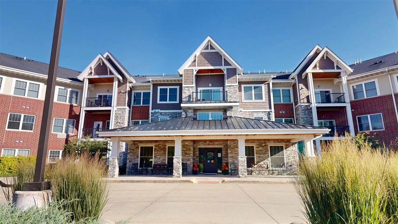 750 E Foster Road — photo