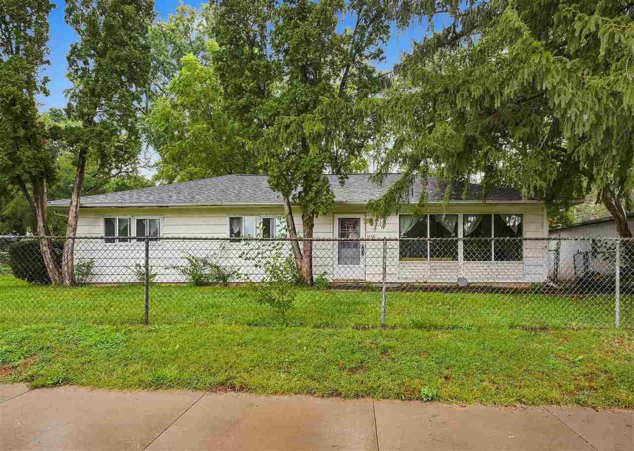 1400 Deforest Avenue — photo