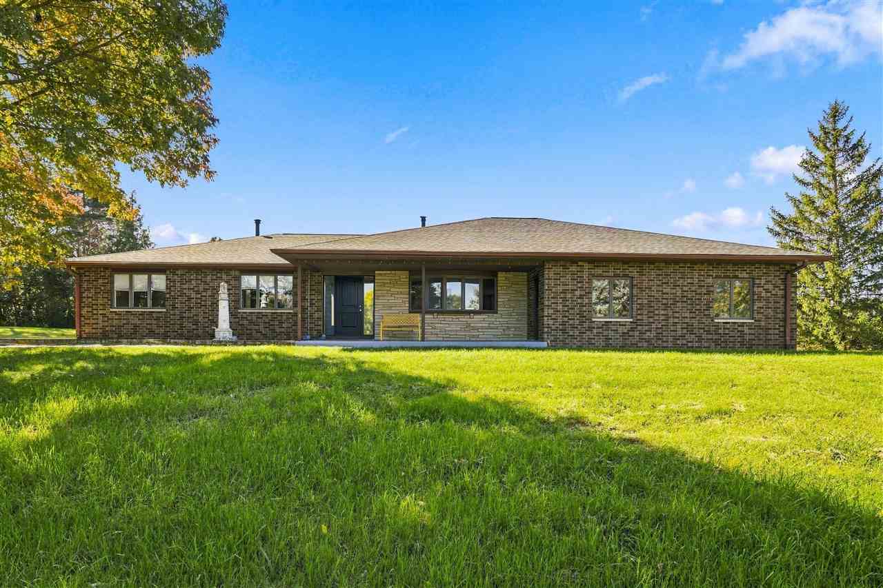 2916 Rustic Ridge Rd NE — photo