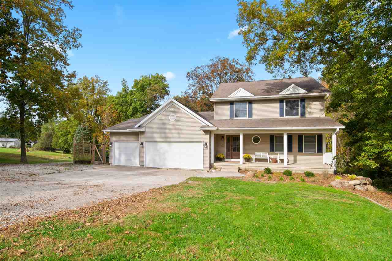 1792 NE Thorncrest Court — photo