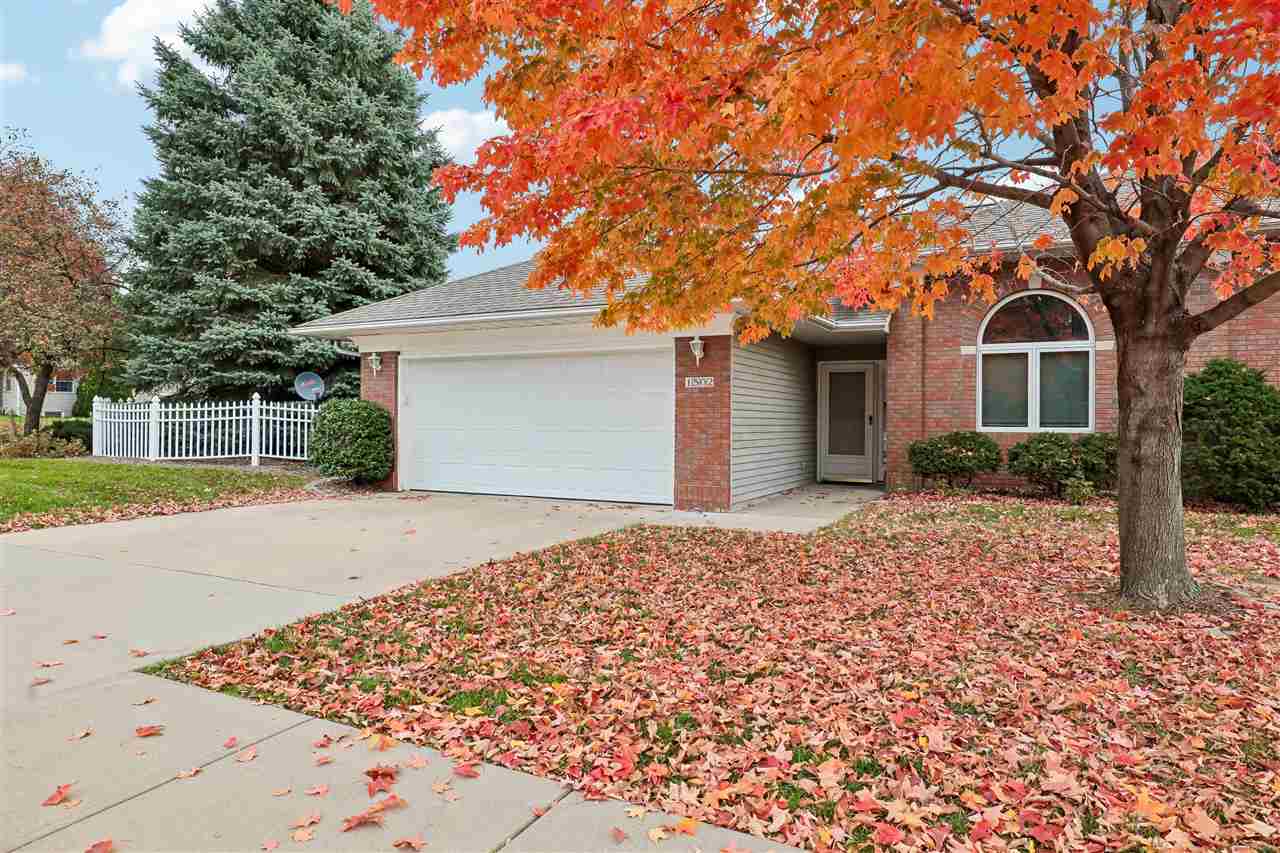 1502 Somerset Lane — photo