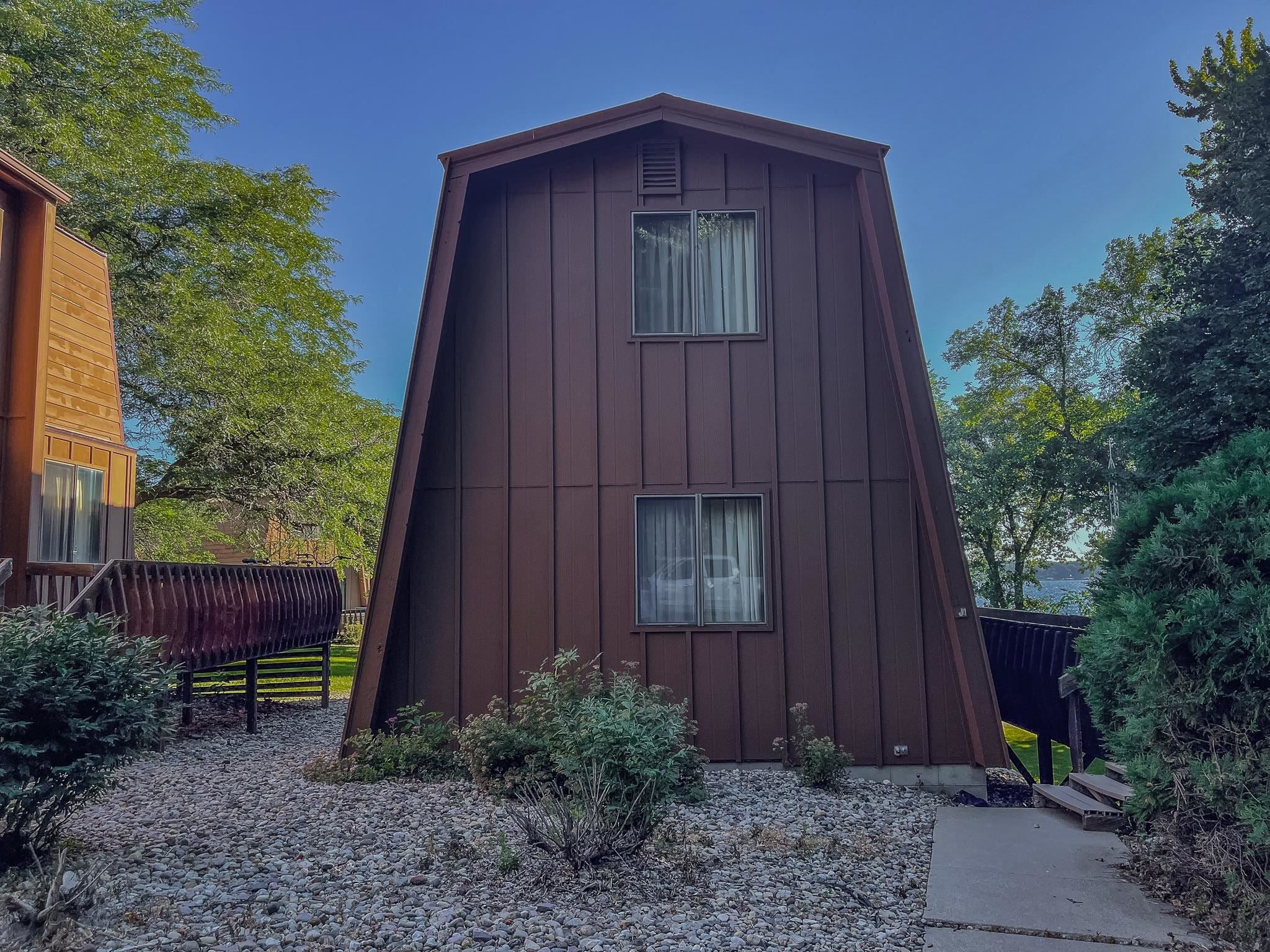 00 Week 31 Sunrise Cove, Vw #L7a & L7B — photo