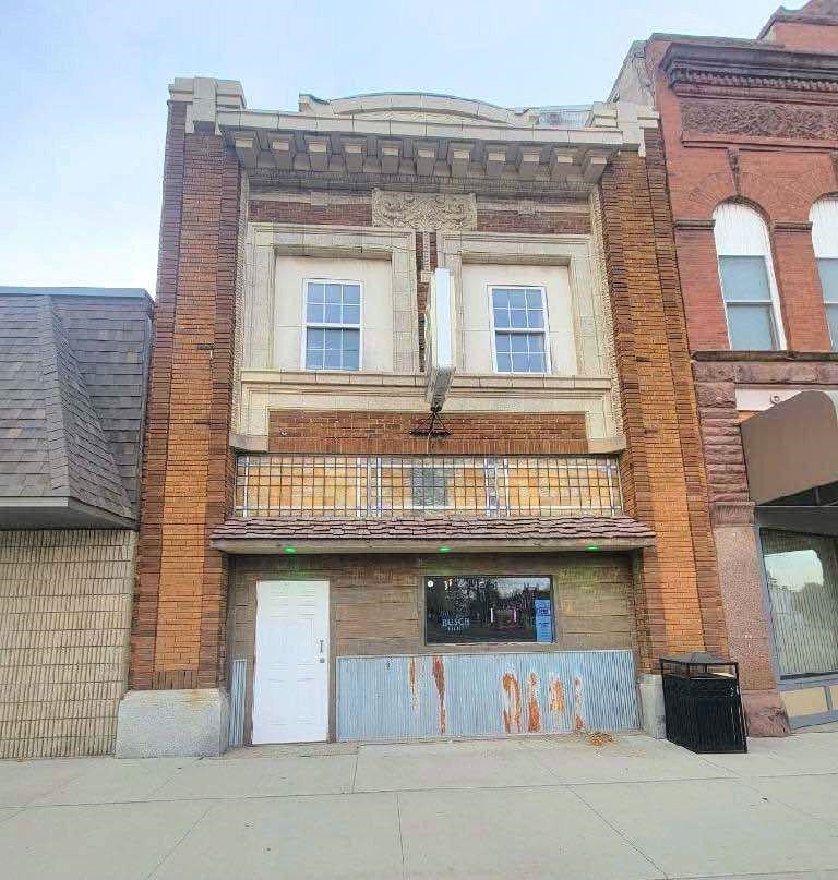 1007 Broadway Street — photo