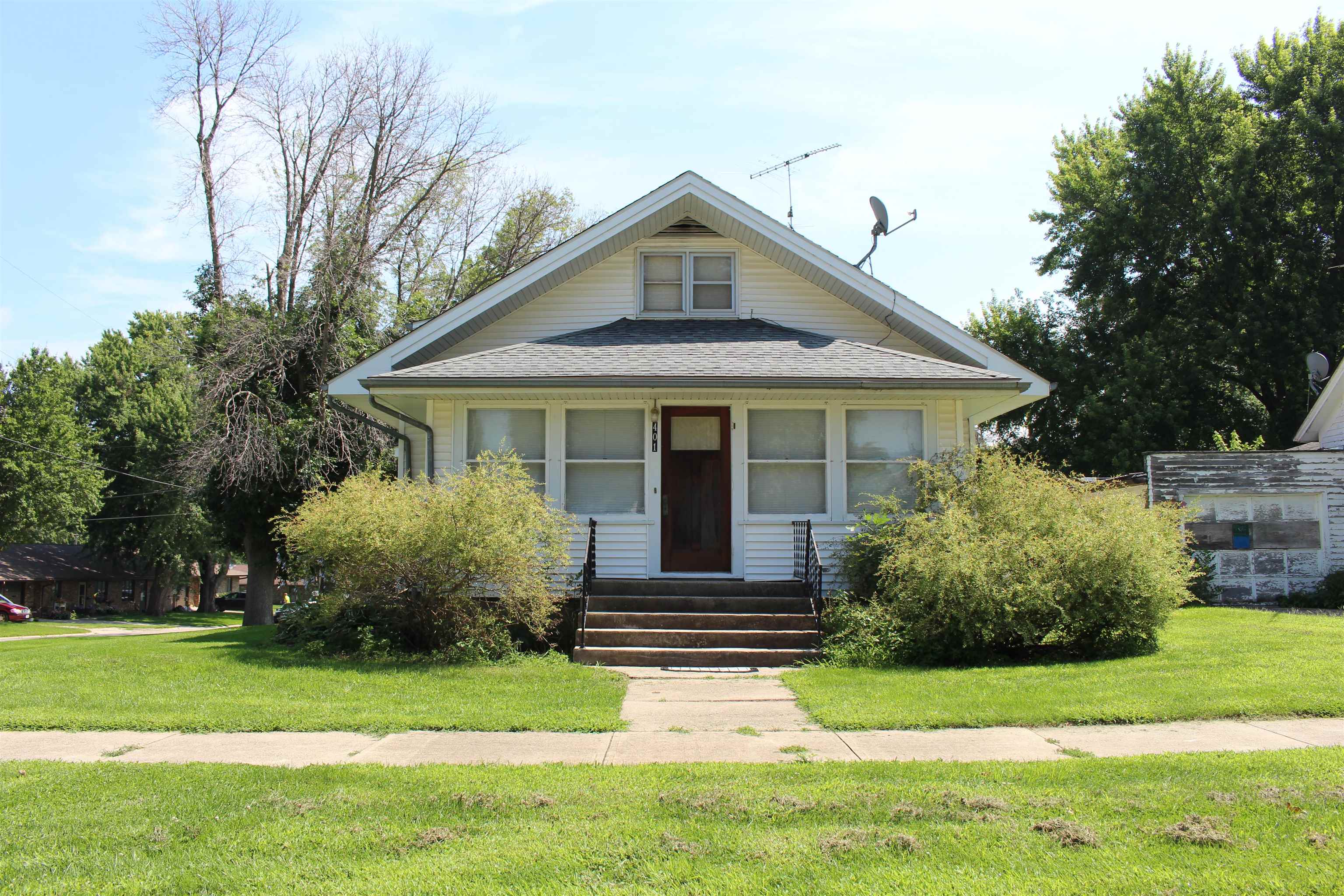 401 Walnut Street — photo