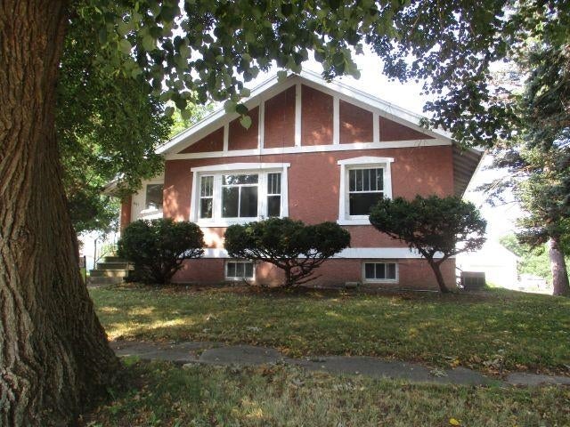 601 Monroe Street — photo