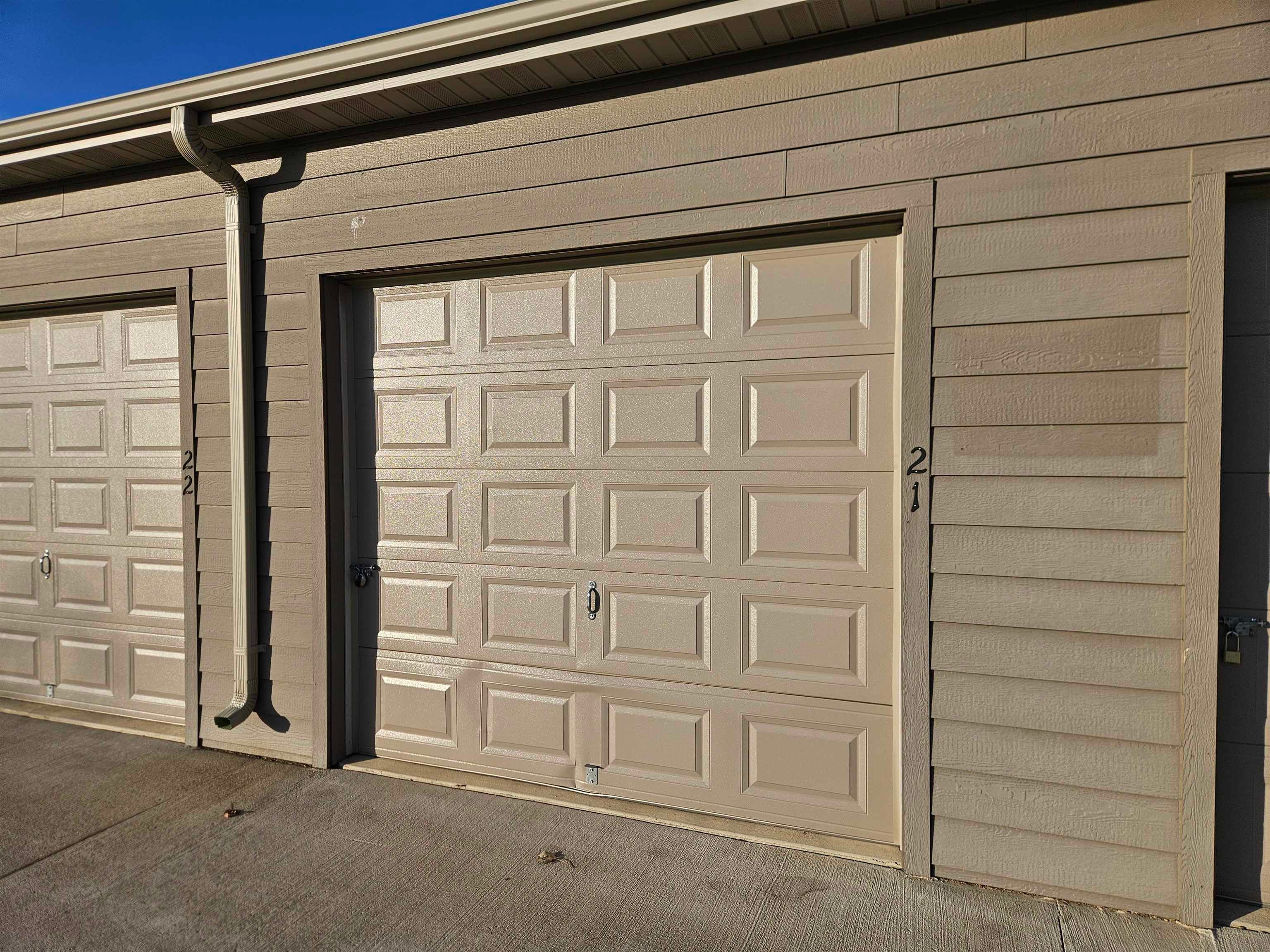 764 Linden Drive #21 — photo