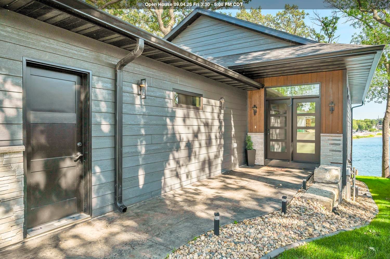 1201 Lakeshore Drive — photo