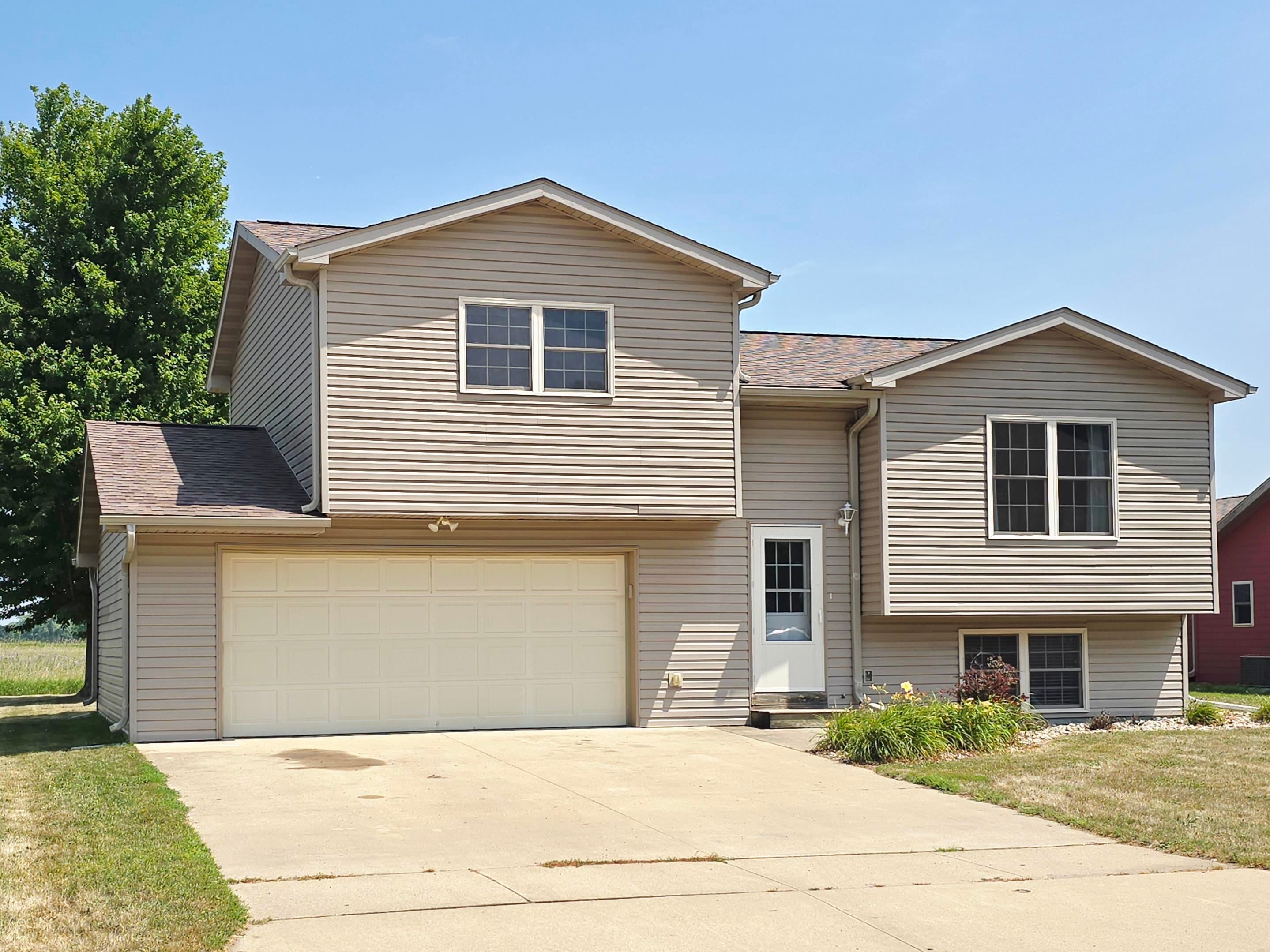 610 Country Club Lane — photo