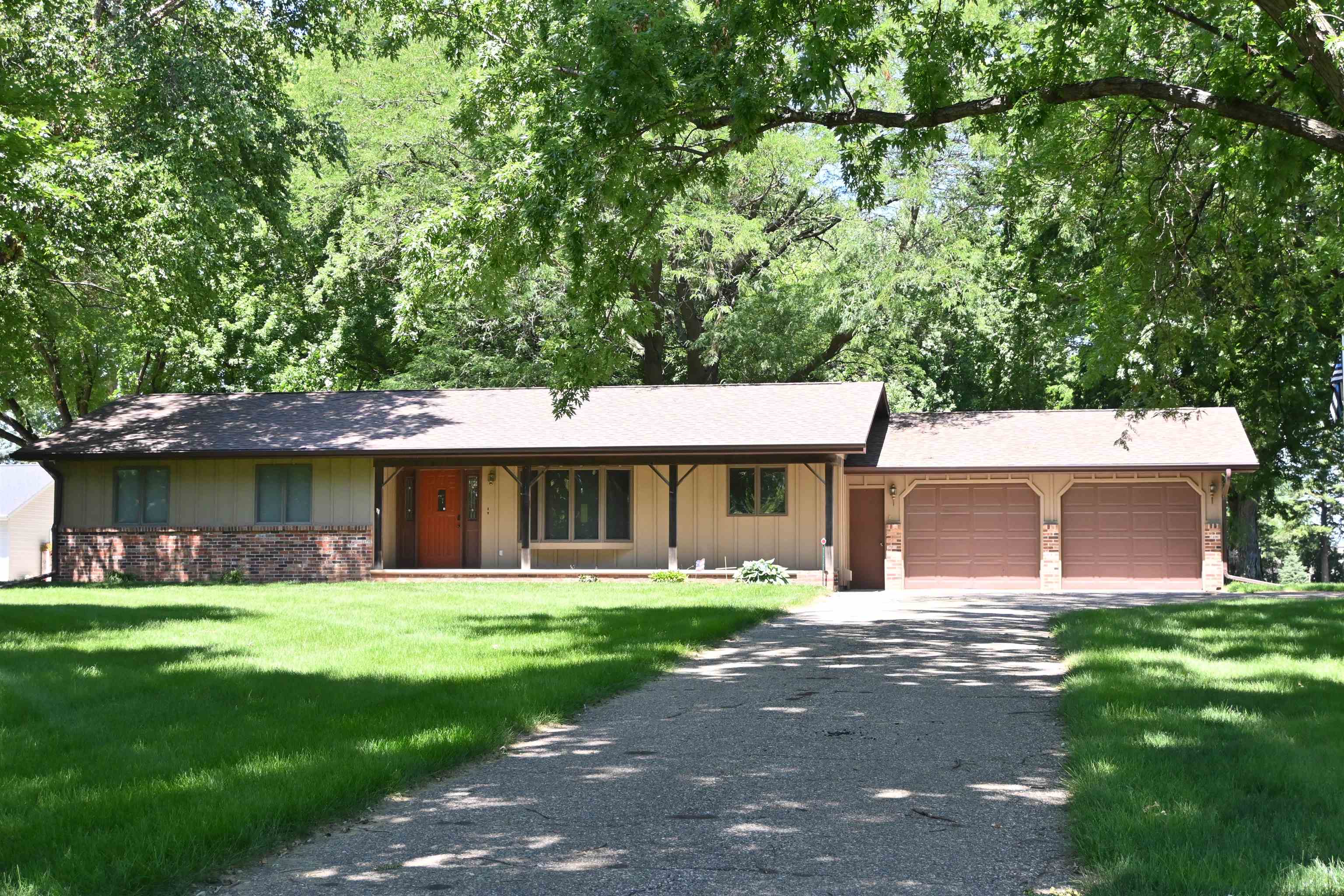 1805 W 4th Street — photo