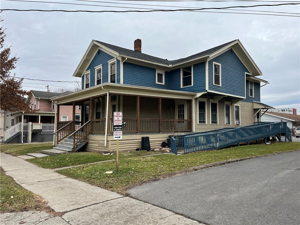 526 W Seneca Street — photo