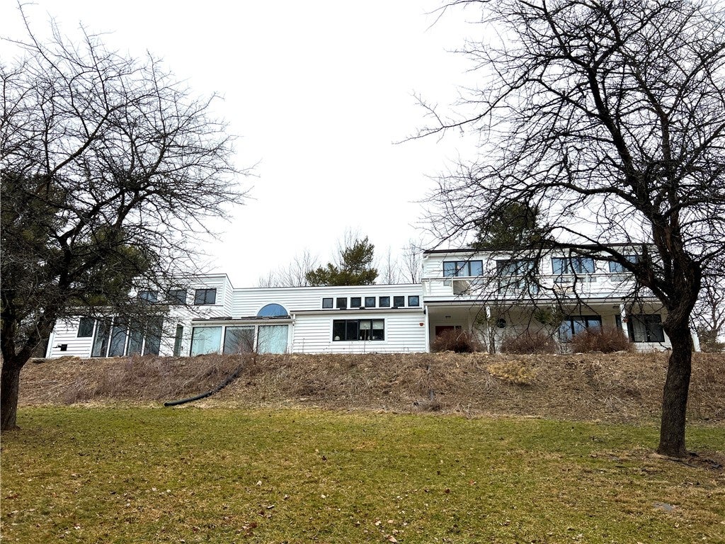67 Thornapple Drive — photo