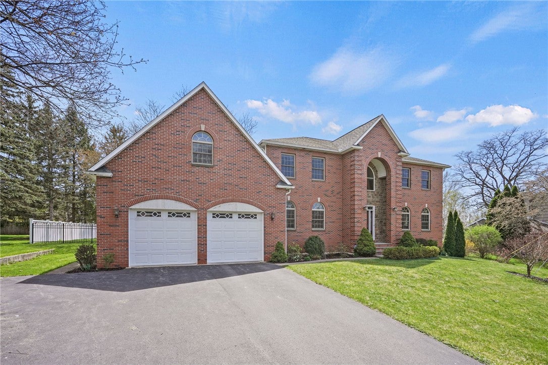 325 Winthrop Drive — photo