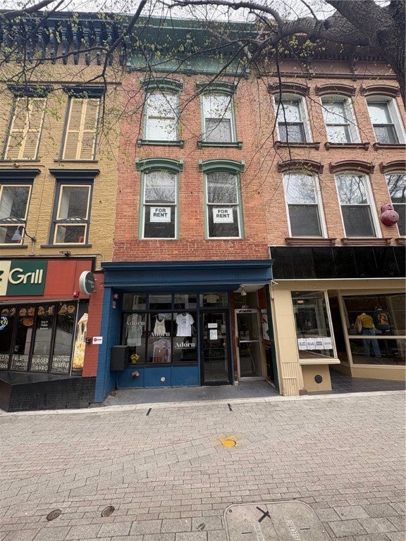 148 E State Street — photo