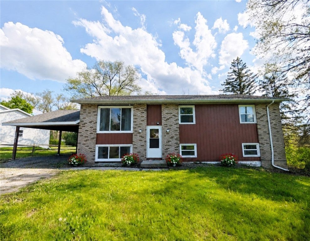 217 Snyder Hill Road — photo