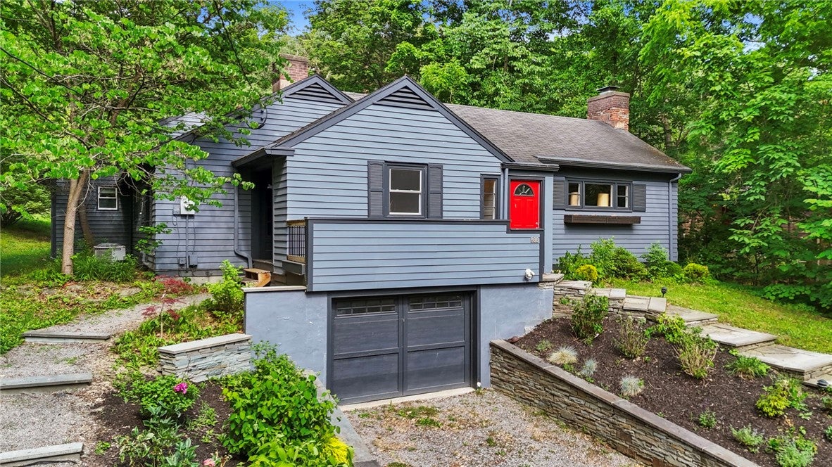 111 N Sunset Drive — photo