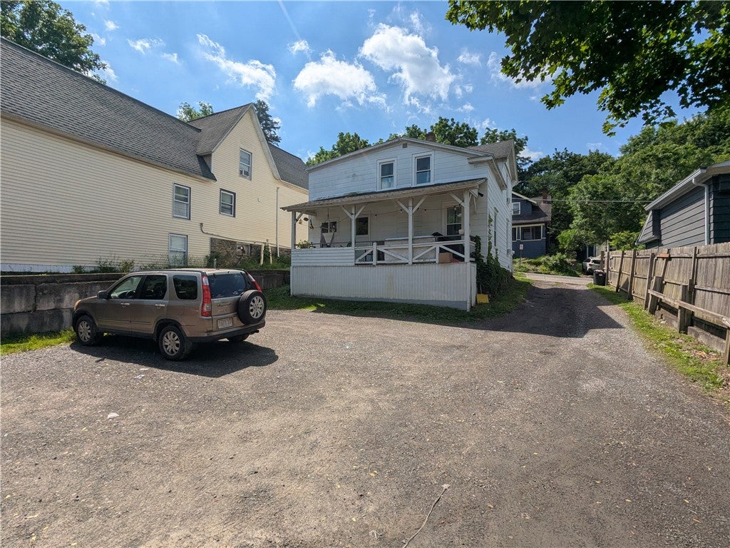 218 Pleasant Street — photo