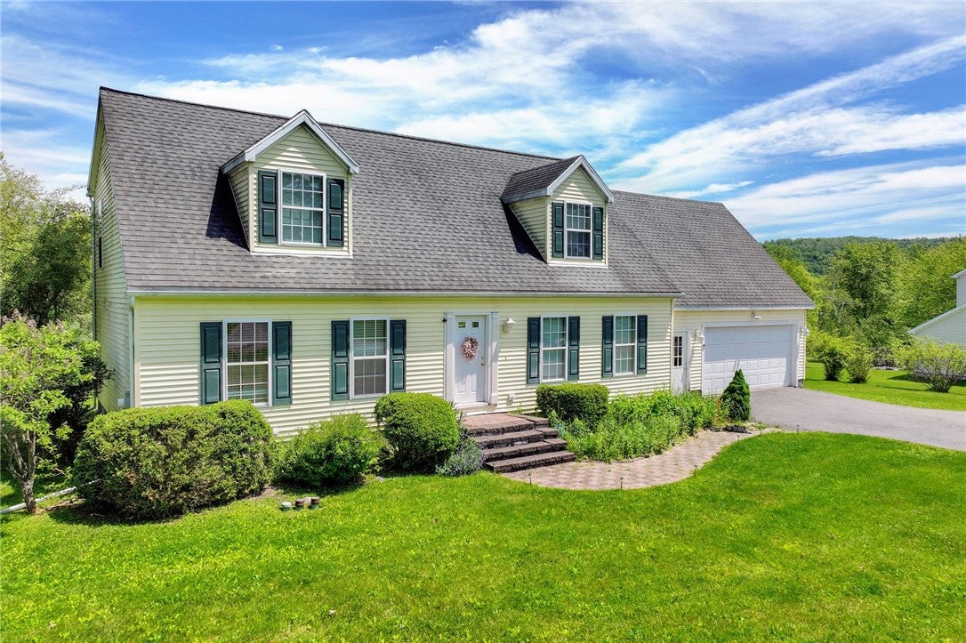 9 Apple Blossom Lane — photo