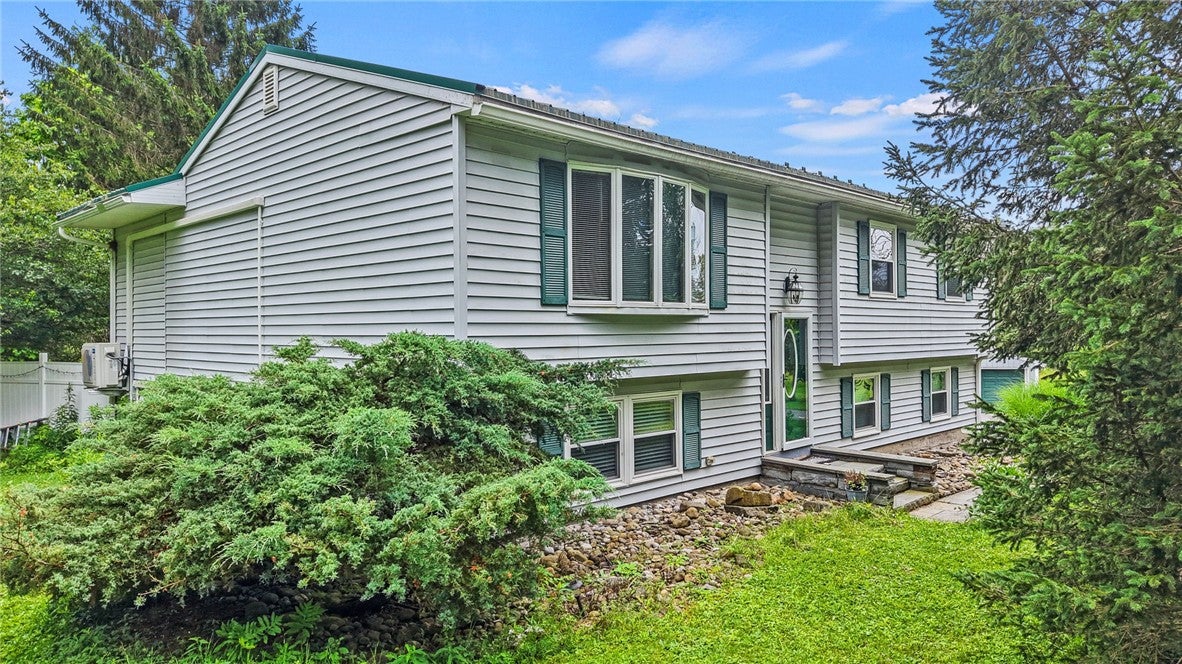 35 Deerfield Lane — photo