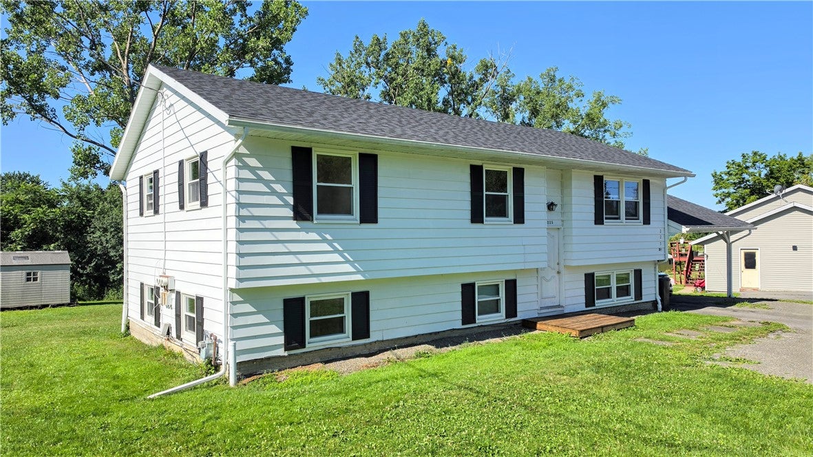 225 Snyder Hill Road — photo