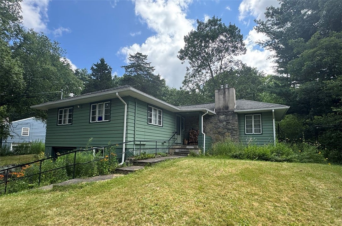 411 Warren Road — photo