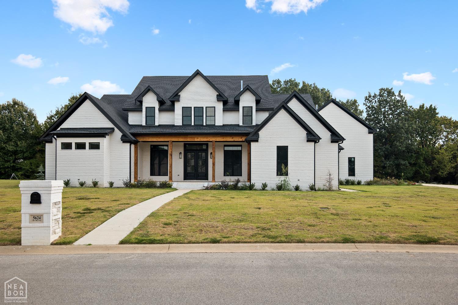 5624 Deer Valley Drive — photo