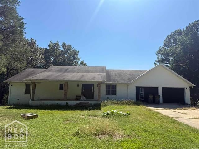 4900 Finch Road — photo