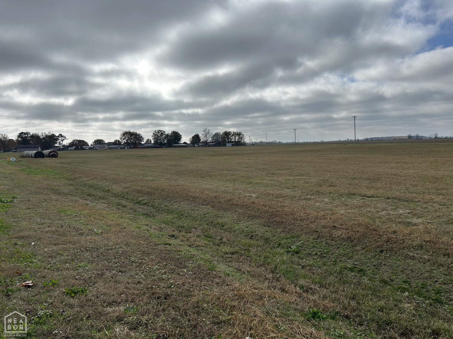 14 Highway 463 — photo