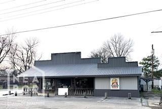 322 S Walnut — photo