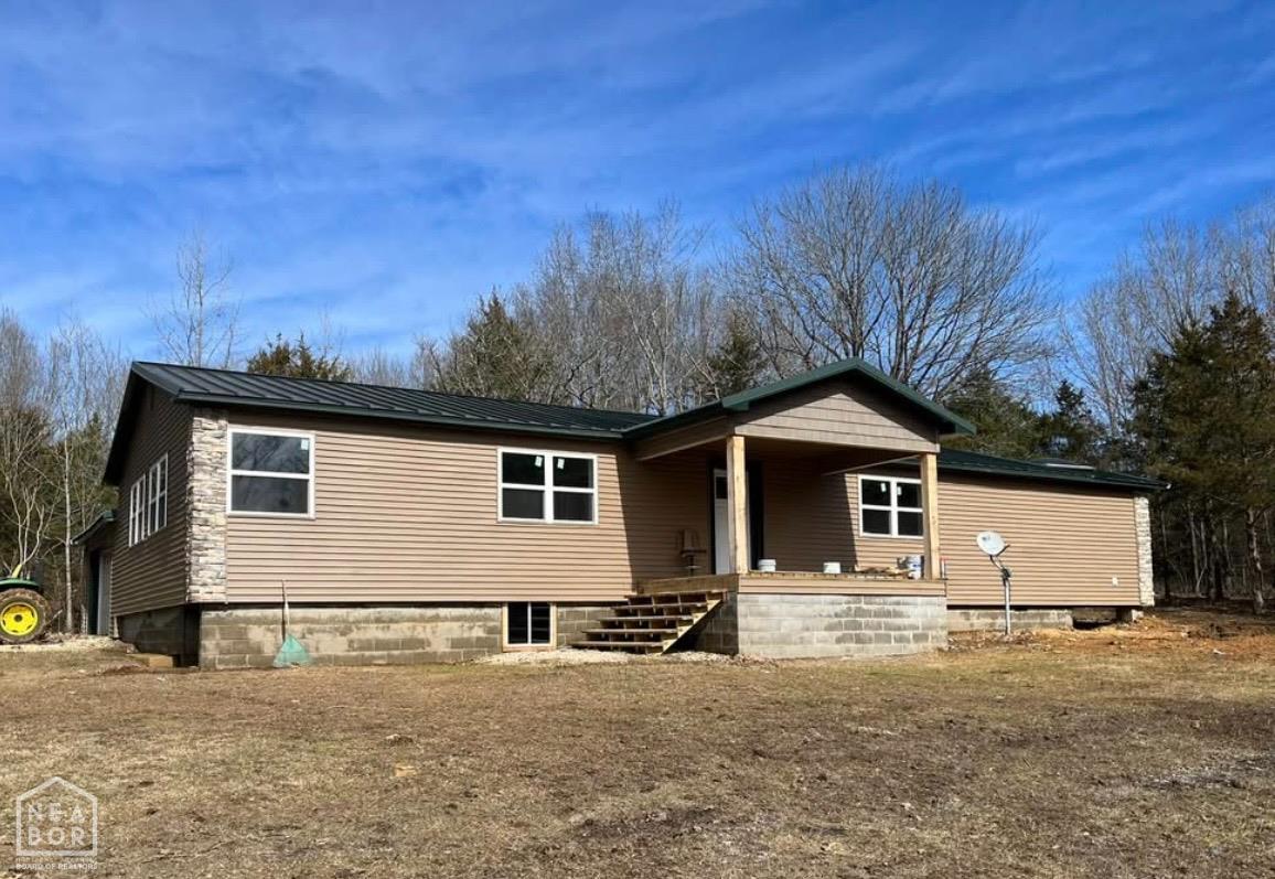 201 Ripley E-4 — photo