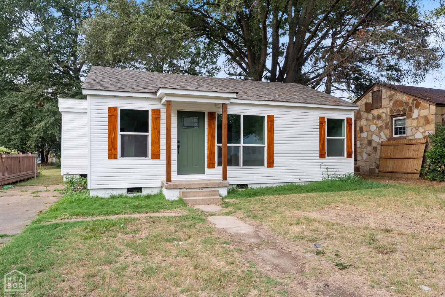 721 McLain Street — photo